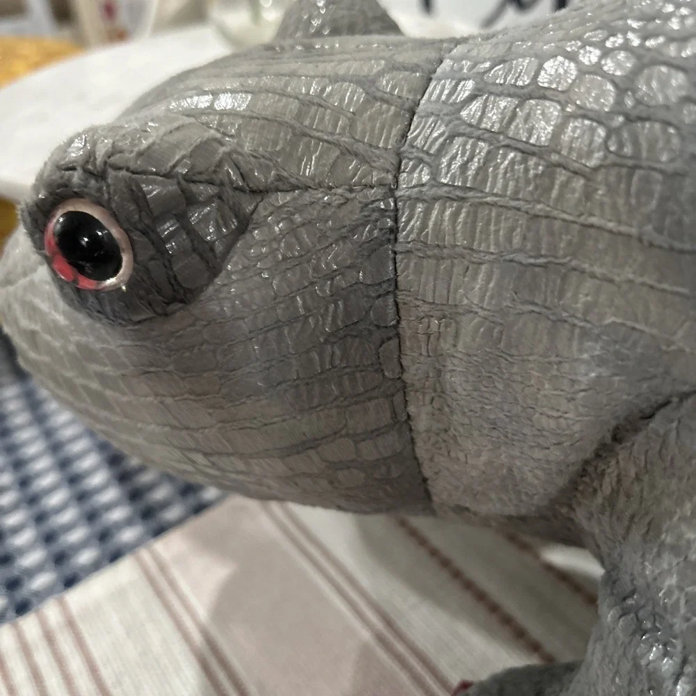 New 12 Inch STEGOSAURUS Dinosaur Stuffed‎ Animal Plush Toy Eye Changing Gray